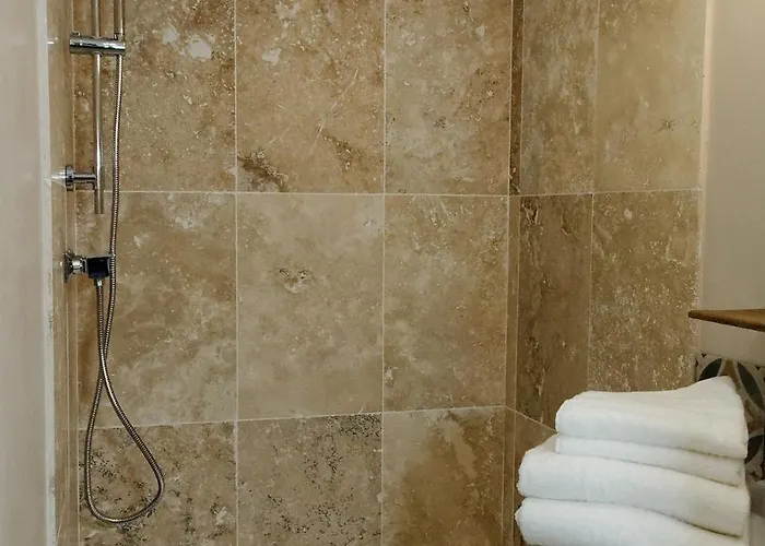 De Charme Le Clos De La Pionniere * Courdemanche